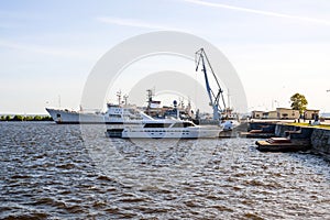 port of Kronstadt and standing on the RAID ships and boats, the Gulf of Finland,